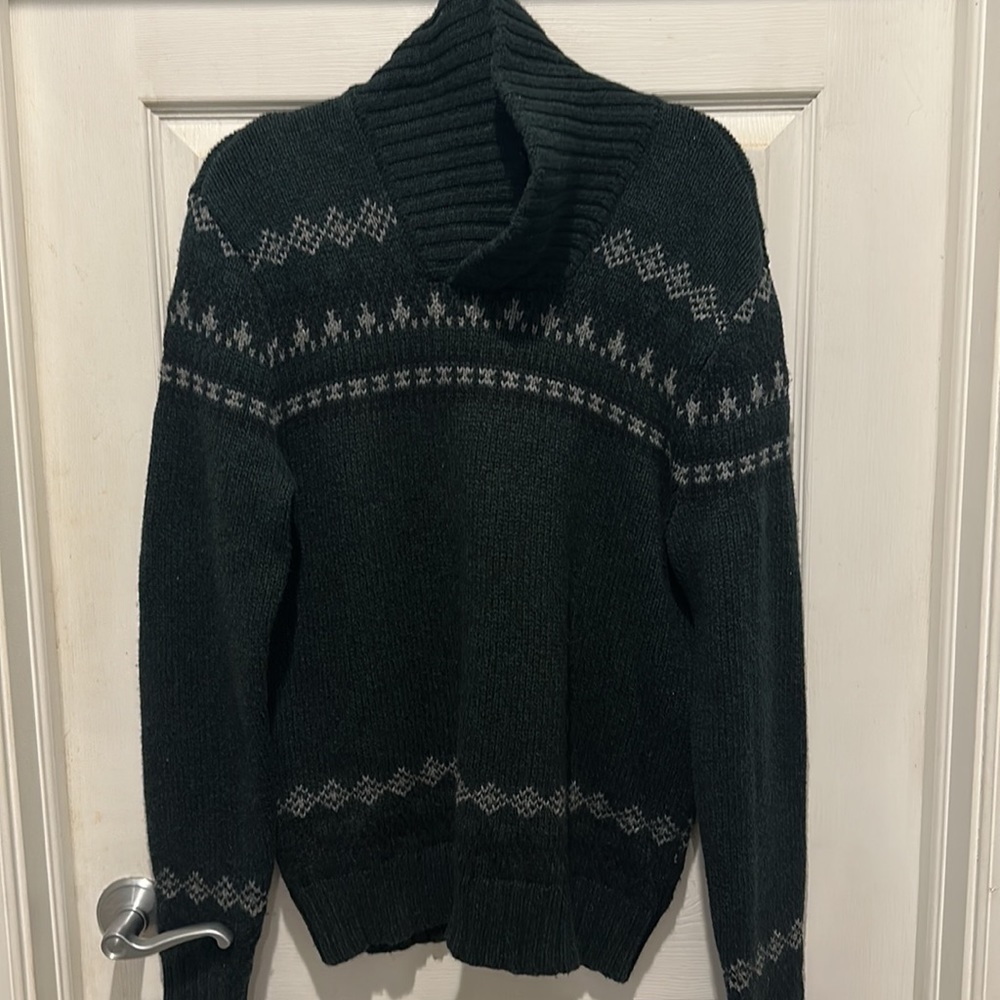American Eagle Athletic Fit Heavy Knit Sweater Men's Medium